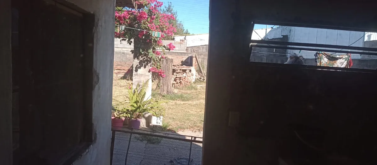 Amplio Terreno de 461 m² y Cuatro Dormitorios por Solo $85,000
