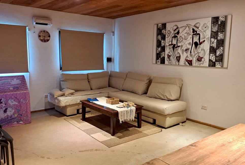 Casa con piscina y 95m2 cubiertos en La Granja