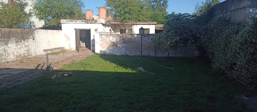Casa de 3 dormitorios y pario grande en Venta – Avenida Juan B. Justo 1365