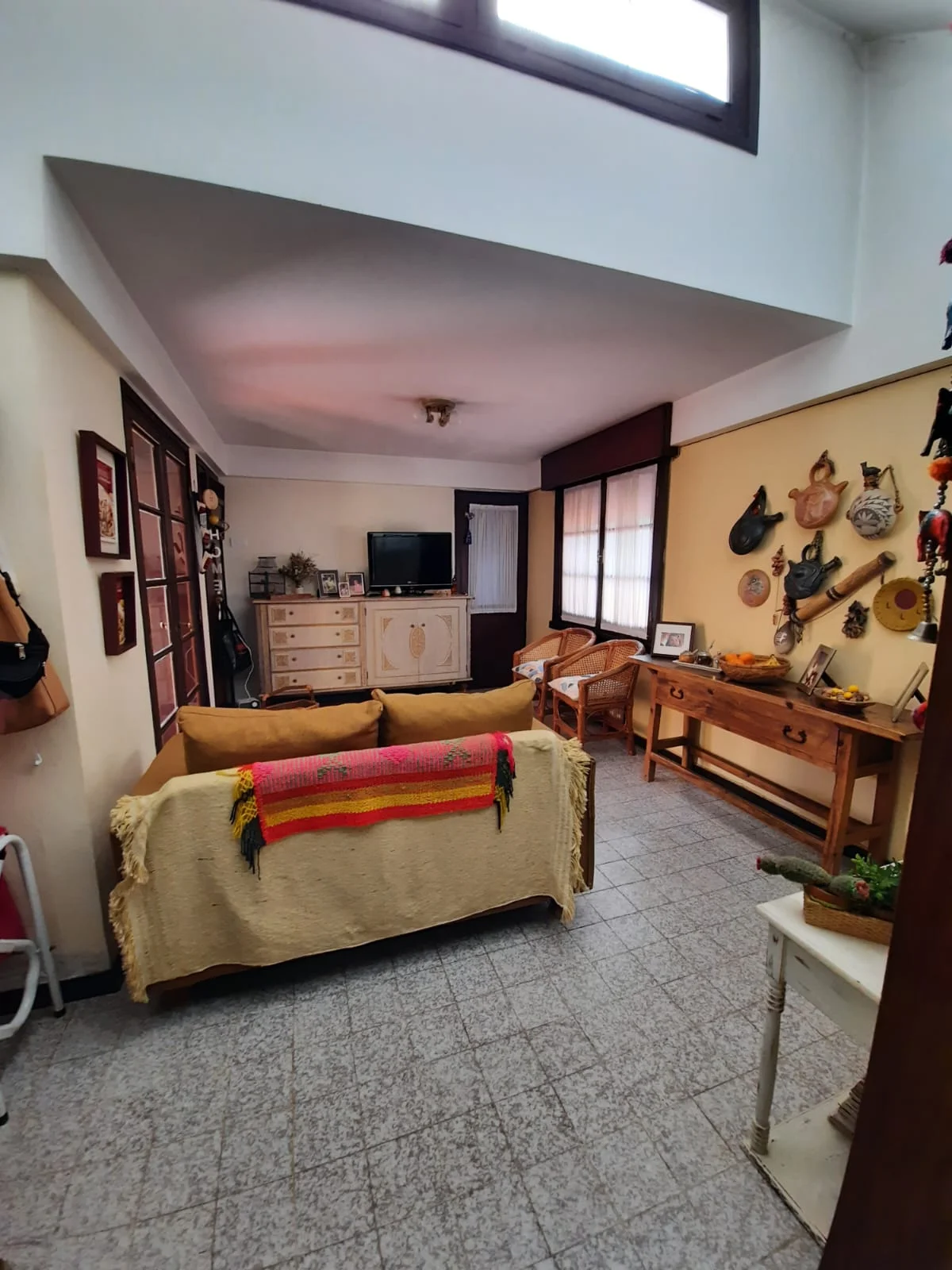 Casa con pileta en corazón de Jesús María