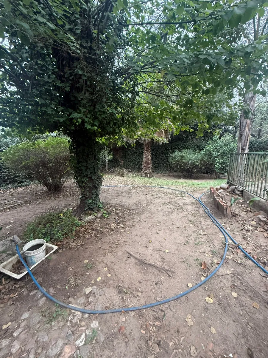 Ruta 9 Sinsacate: Casa con Locales y 938 m2 Terreno