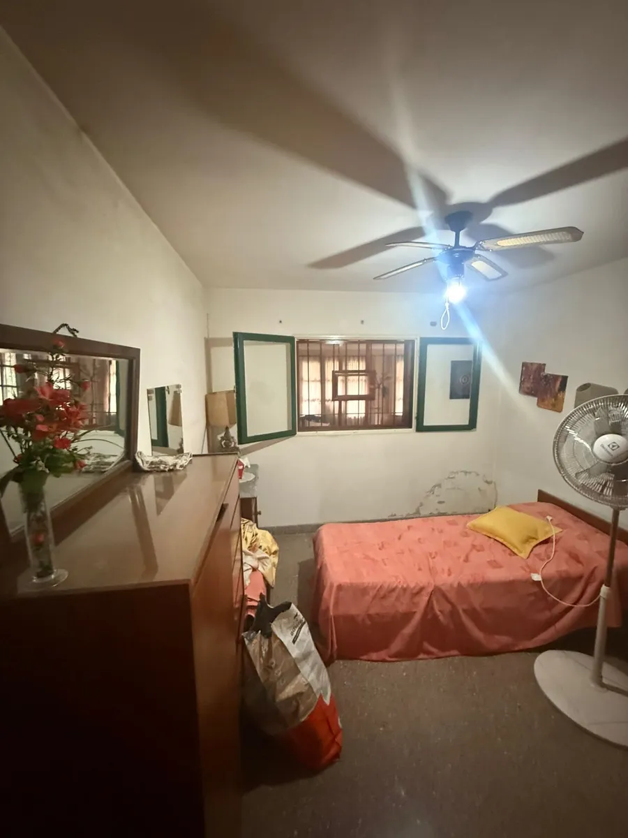 Ruta 9 Sinsacate: Casa con Locales y 938 m2 Terreno