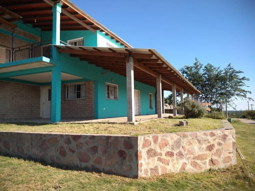 Amplia propiedad en Salsipuedes, SalsiSierras Hospedaje